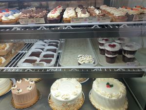 Display cabinet at City Cakes Bakery & Cafe in Midvale