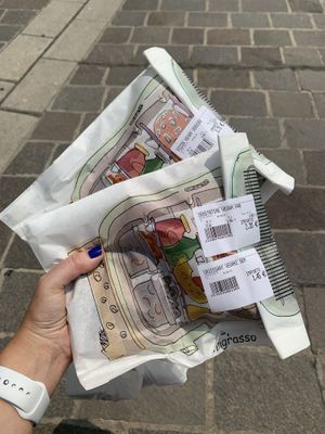 Some vegan options to go.  at NaturaSi - Mestre in Venice