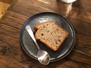 vegan banana cake at Saint Pearl in Paris