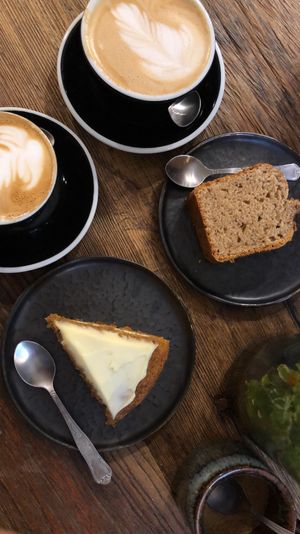 Banana cake and latte at Saint Pearl in Paris