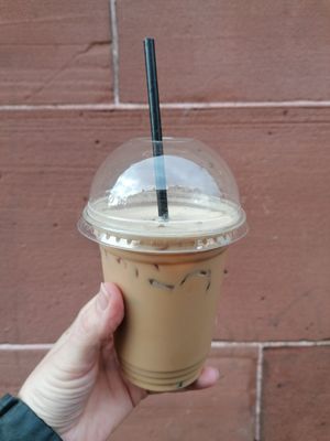 Oat iced latte at cafezique in Glasgow