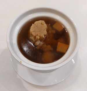 Healthy Chinese Soup at Sino Vegetarian Restaurant 大中華素食 in Kowloon