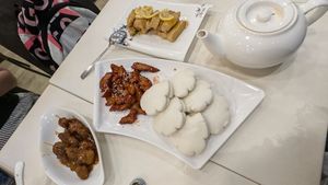  at Sino Vegetarian Restaurant 大中華素食 in Kowloon