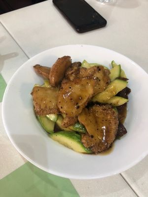 Vegan Beef with zucchini in black pepper  at Sino Vegetarian Restaurant 大中華素食 in Kowloon
