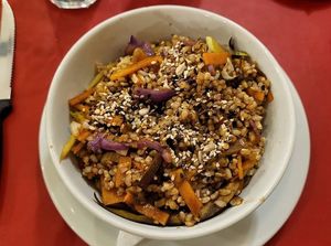 Wok with vegetables at Corazon Contento in San Martin De Los Andes