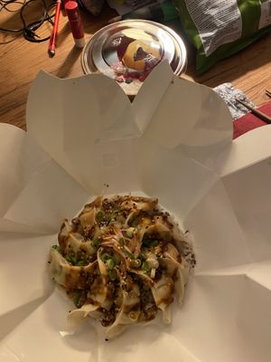 Gyoza bowl vegan at Marclee in Paris