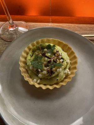 Tartlett   at Marclee in Paris