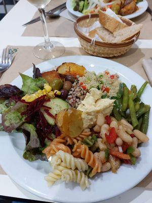 Buffet at Summum in Lleida