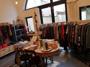 Collection at L'Envol du Colibri in Namur