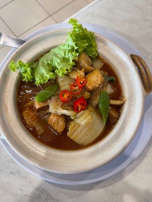 32 瓦煲银丝杏鲍菇 Claypot Glass Noodle Fried with King Mushroom RM30 at V Kitchen Restaurant in Petaling Jaya
