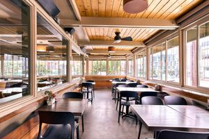  at Hugo's Restaurant - Studio City in Studio City