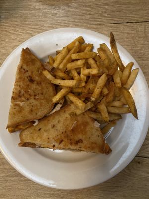 Vegan Reuben sandwich and fries at Hugo's Restaurant - Studio City in Studio City