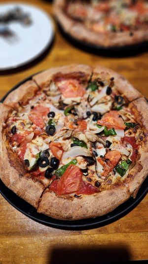 Vegetarian Delight made Vegan at Pizzakaya in Tokyo