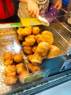 Sesame bun at Delisnacks 德利食 - Blk 527 AMK Ave 10 in Northeast Singapore