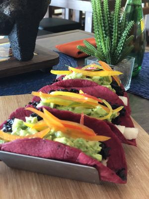 Hibiscus tacos with avocado at El Zarape Malecón  in La Paz