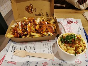Kebab platter £5.50, Mac n cheese £3.50 at Temple of Seitan - Camden in North West London