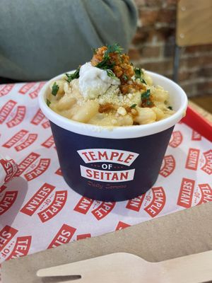 Mac and cheese   at Temple of Seitan - Camden in North West London