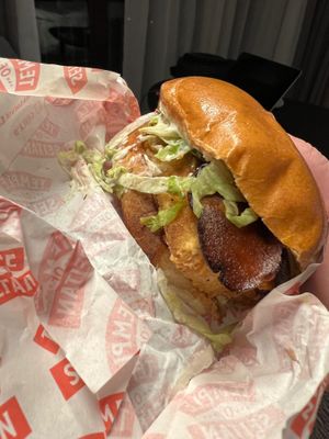 Temple faux chicken burger at Temple of Seitan - Camden in North West London