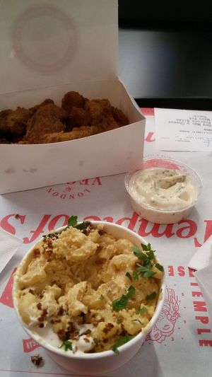 Popcorn bites, ranch and mac&cheese at Temple of Seitan - Camden in North West London
