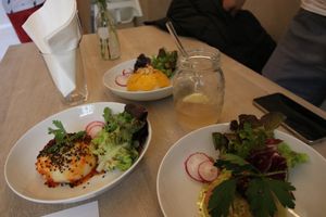 Delicious salty buns at häppies in Berlin