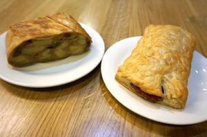 Apfelstrudel and Ribiseltascherl  at Anker - Stephansplatz in Vienna