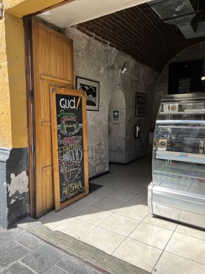 Entrance from street  at Gud  in Arequipa