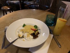 Nice vegan curry at The Rose and Crown in Kings Langley