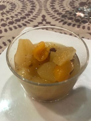 Fruit salad at La Vitaminica de Horta in Barcelona
