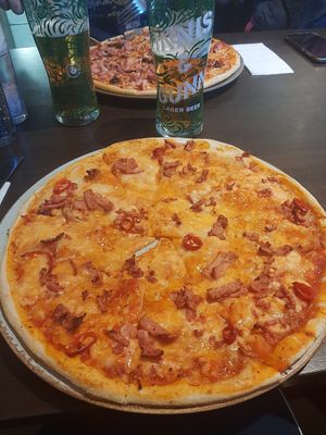 Fakin bacon pizza at Scribbles Pizza House in Elgin