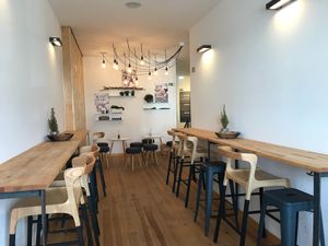 Upstairs  at Eight - The Health Lounge in Lisbon