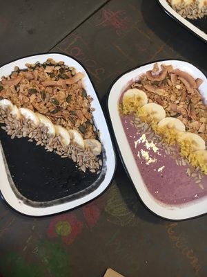 smoothie bowls at Eight - The Health Lounge in Lisbon