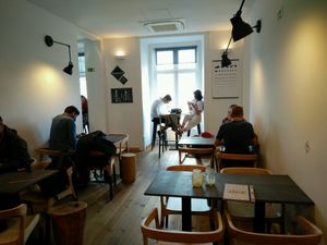 eating zone at Eight - The Health Lounge in Lisbon