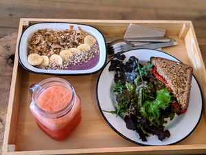 ✌️ at Eight - The Health Lounge in Lisbon