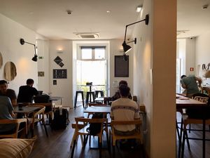 Upstairs  at Eight - The Health Lounge in Lisbon