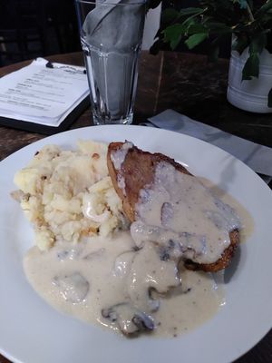 Seitan steak with mushroom sauce at Střecha in Prague
