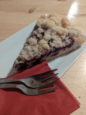 Cake at Střecha in Prague