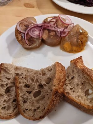 Tlačenka at Střecha in Prague