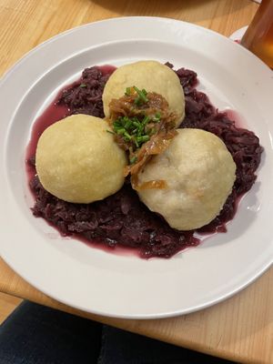 Dumplings on red cabbage   at Střecha in Prague