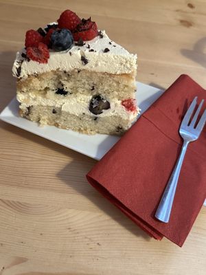 Cake  at Střecha in Prague