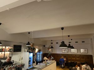 Tolle, urige Einrichtung.  at Střecha in Prague