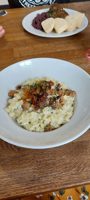 Brynzové halušky at Střecha in Prague