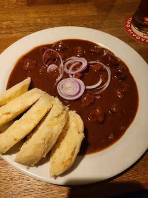 Gulas at Střecha in Prague