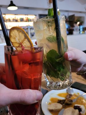Mojito mocktail and cherry red Tequila mocktail at Střecha in Prague