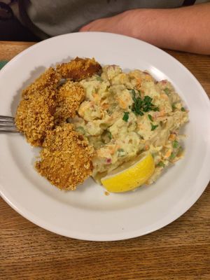 Řízečky s bramborovým salátem at Střecha in Prague