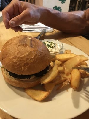 Burger 👌 at Střecha in Prague