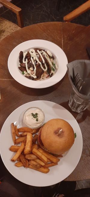  Gyros and burger at Střecha in Prague