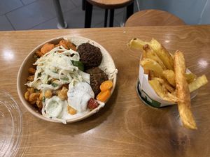 more;) at Maoz in Barcelona