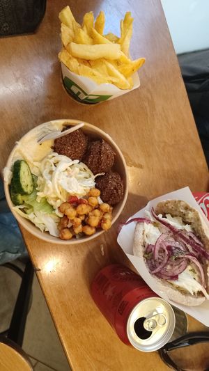  at Maoz in Barcelona