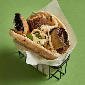 Fried aubergine pita at Maoz in Barcelona