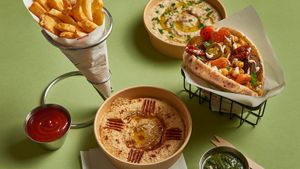 All you can have at Maoz! at Maoz in Barcelona